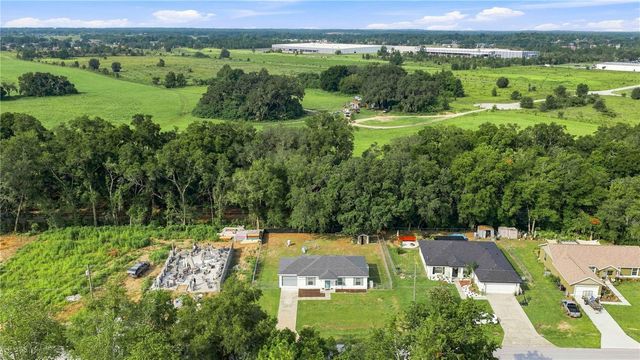 94 WILLOW ROAD, Ocala, FL 34472