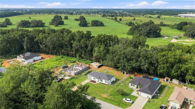 94 WILLOW ROAD, Ocala, FL 34472