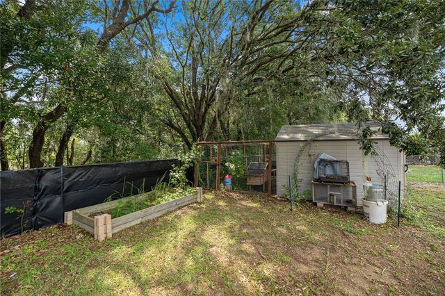94 WILLOW ROAD, Ocala, FL 34472
