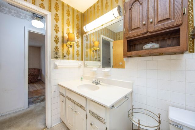 145 Woodmont Drive, Paris, KY 40361