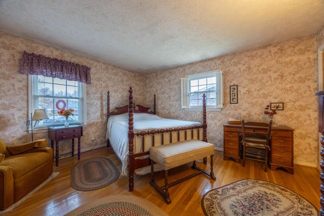 145 Woodmont Drive, Paris, KY 40361