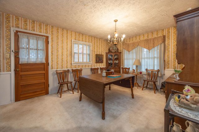 145 Woodmont Drive, Paris, KY 40361