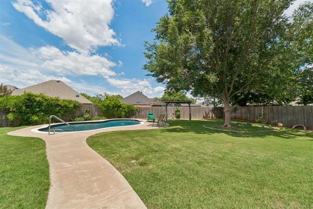 15312 Himalaya Ridge, Edmond, OK 73013
