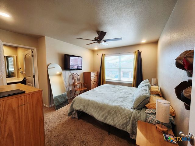 303 Green Valley Drive, Copperas Cove, TX 76522