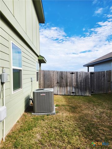 303 Green Valley Drive, Copperas Cove, TX 76522