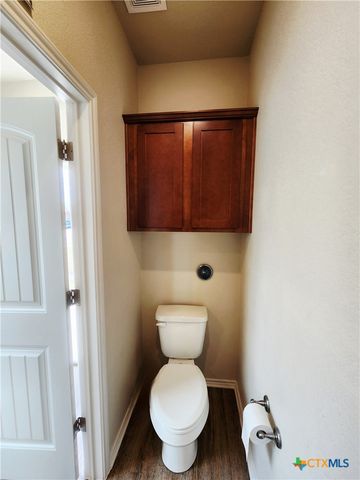 303 Green Valley Drive, Copperas Cove, TX 76522