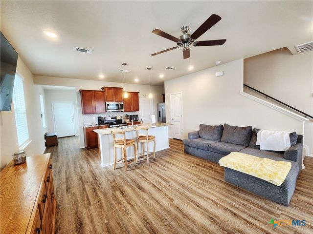 303 Green Valley Drive, Copperas Cove, TX 76522