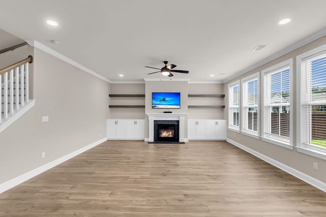 687 Black Pine Road, Moncks Corner, SC 29461