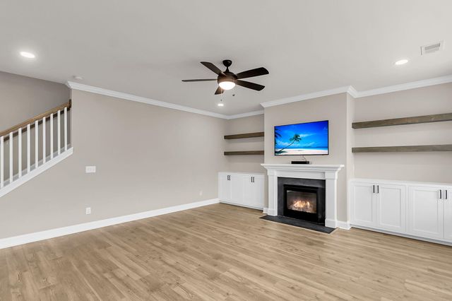 687 Black Pine Road, Moncks Corner, SC 29461