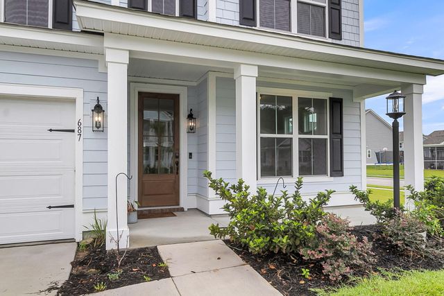 687 Black Pine Road, Moncks Corner, SC 29461