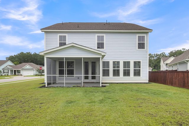 687 Black Pine Road, Moncks Corner, SC 29461