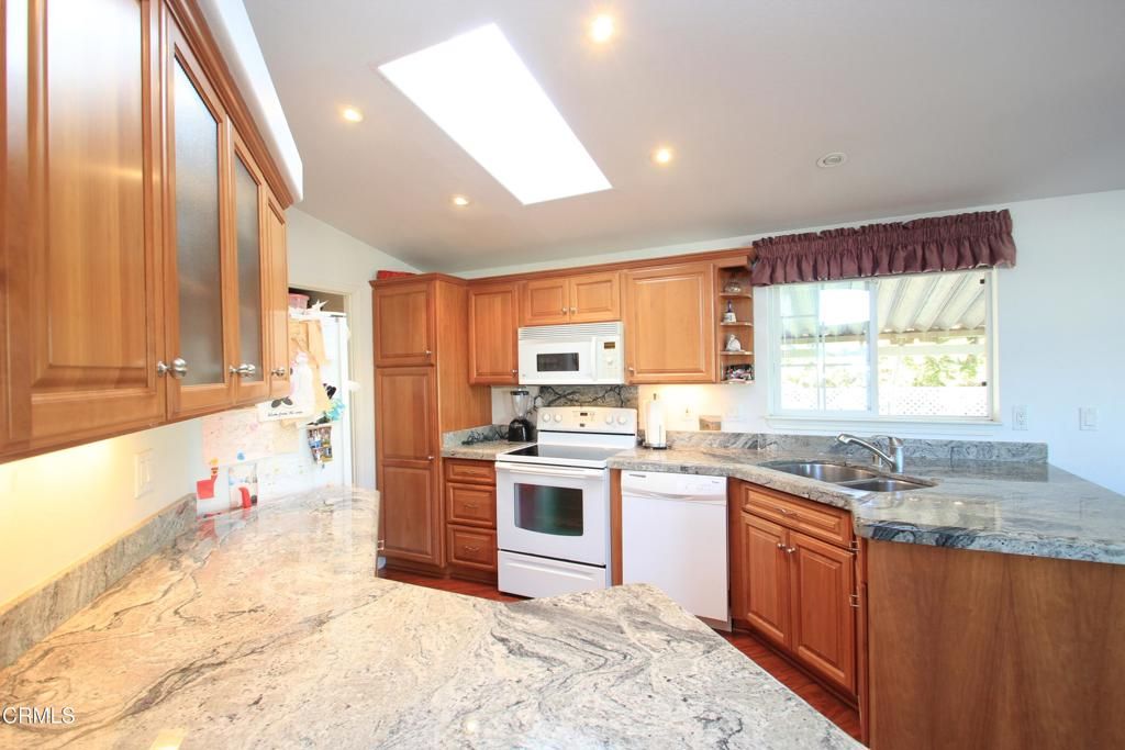 217 El Pasillo 0, Newbury Park, CA 91320 — photo 4
