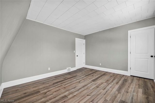 1505 E 172nd Street, Cleveland, OH 44110