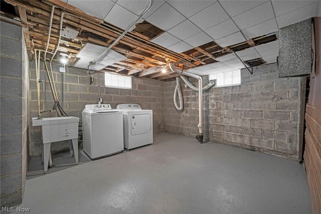 1505 E 172nd Street, Cleveland, OH 44110