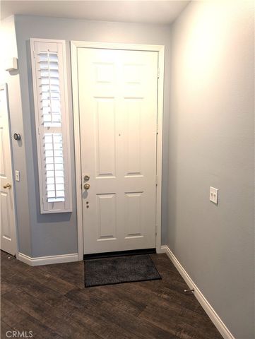 550 Lorabel Way C, Simi Valley, CA 93065