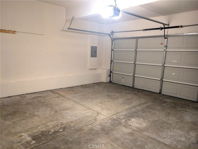 550 Lorabel Way C, Simi Valley, CA 93065