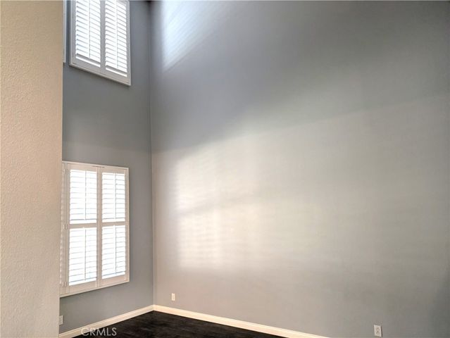 550 Lorabel Way C, Simi Valley, CA 93065