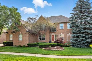 42680 Chippewa Drive 28, Clinton Township, MI 48038