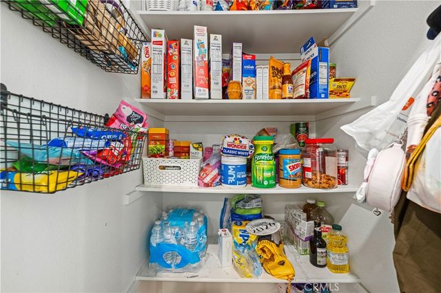 22838 Concord, Saugus, CA 91350