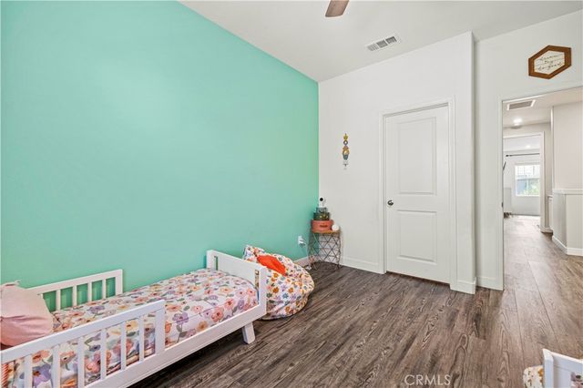 22838 Concord, Saugus, CA 91350