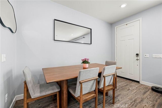 22838 Concord, Saugus, CA 91350