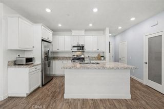 22838 Concord, Saugus, CA 91350