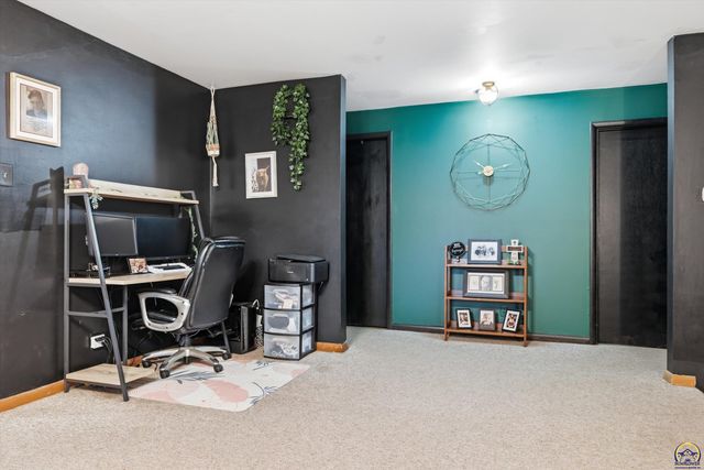 1934 NW Fillmore ST, Topeka, KS 66608
