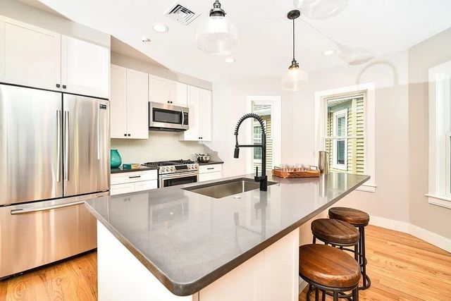 5 Irving Street 2, Medford, MA 02155