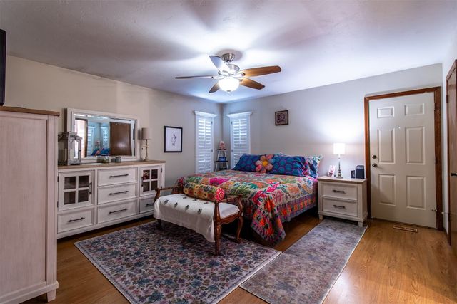3405 Oak Grove Drive, Midwest City, OK 73110