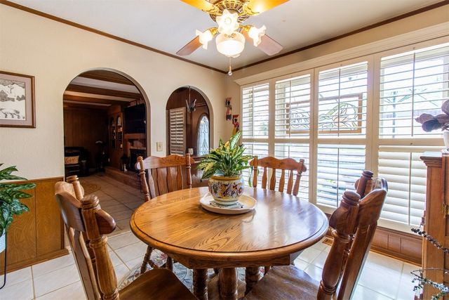 3405 Oak Grove Drive, Midwest City, OK 73110