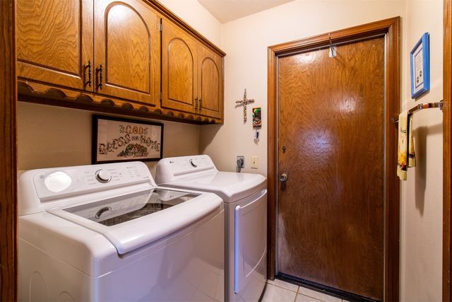 3405 Oak Grove Drive, Midwest City, OK 73110
