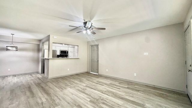 1311 Antoine Drive 219, Houston, TX 77055