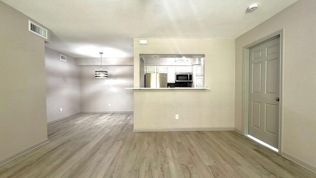 1311 Antoine Drive 219, Houston, TX 77055