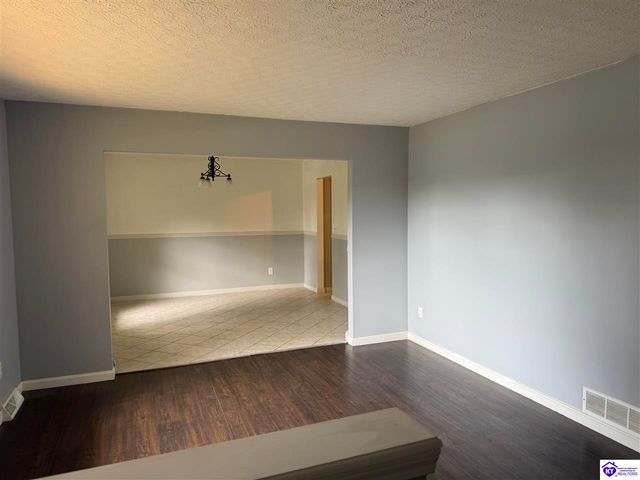 149 Johns Road, Radcliff, KY 40160