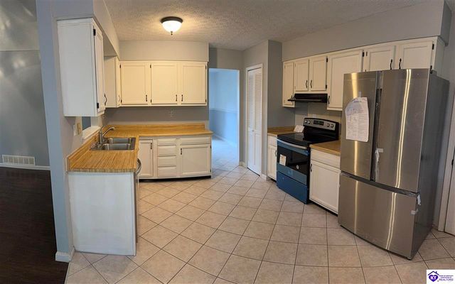 149 Johns Road, Radcliff, KY 40160