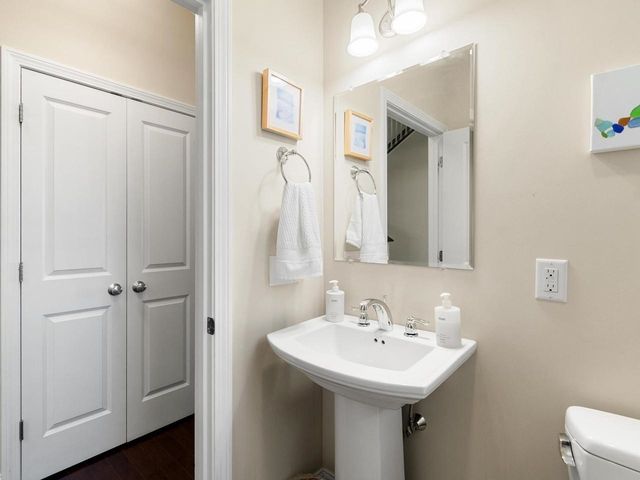 144 Aspen Circle, Shelburne, VT 05482
