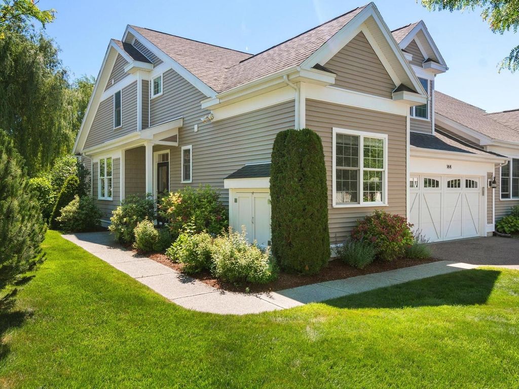 144 Aspen Circle, Shelburne, VT 05482