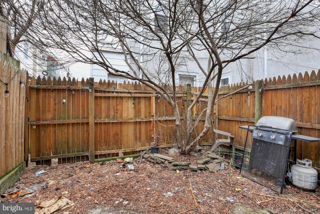 2322 POPLAR ST, Philadelphia, PA 19130