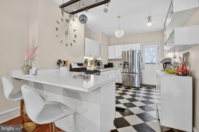 2322 POPLAR ST, Philadelphia, PA 19130