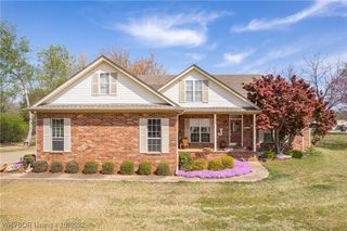 3919 N Mountain Grove Road, Alma, AR 72921