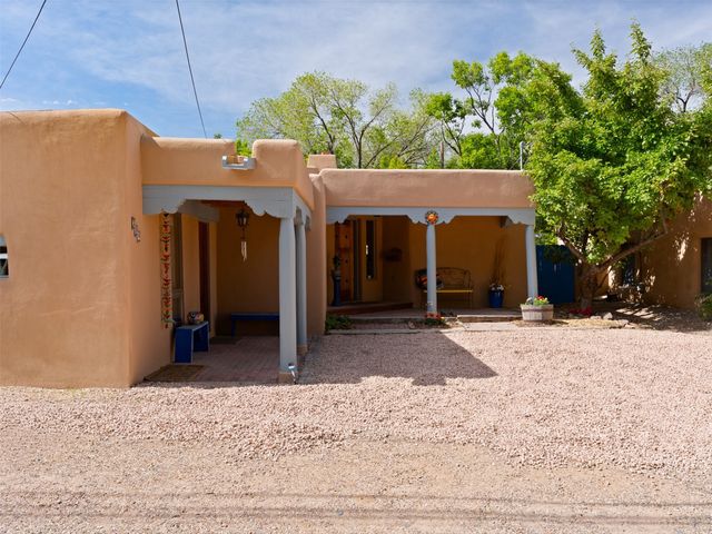 328 Sanchez Street, Santa Fe, NM 87505