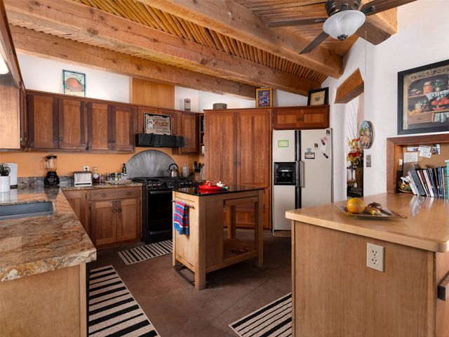328 Sanchez Street, Santa Fe, NM 87505