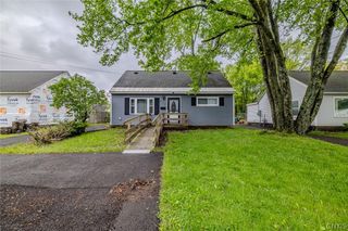 213 Millen Drive, Clay, NY 13212