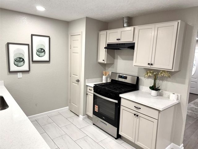 12421 Palmway Street, Houston, TX 77034