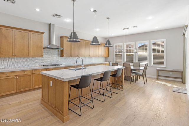 3509 E BLOOMFIELD Parkway, Gilbert, AZ 85296