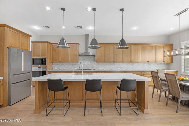 3509 E BLOOMFIELD Parkway, Gilbert, AZ 85296