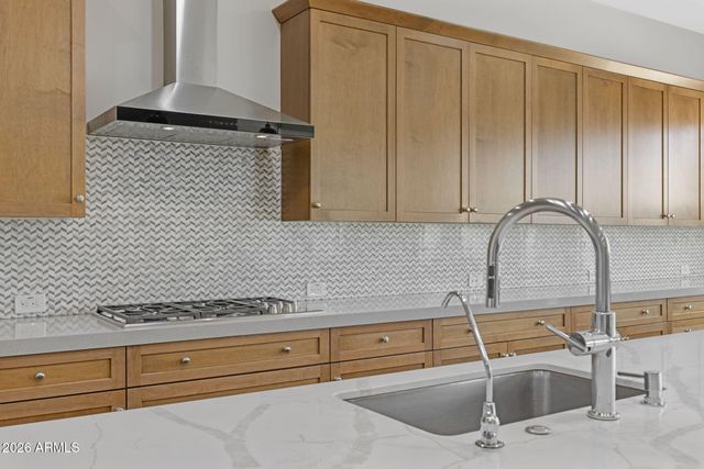 3509 E BLOOMFIELD Parkway, Gilbert, AZ 85296