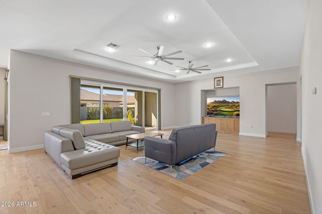 3509 E BLOOMFIELD Parkway, Gilbert, AZ 85296