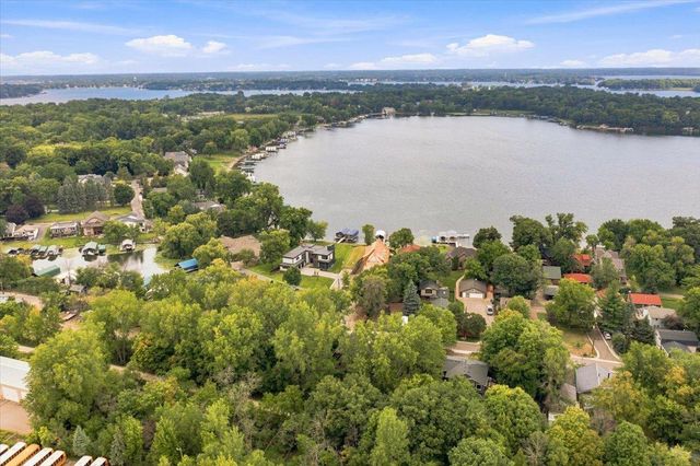 85 Brentwood Avenue, Excelsior, MN 55331