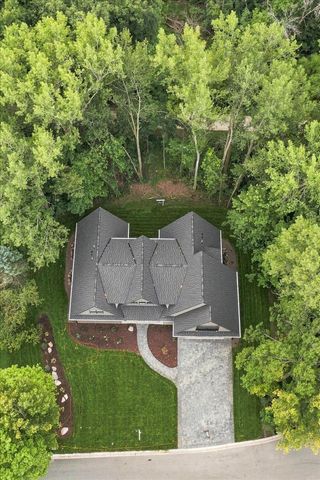 85 Brentwood Avenue, Excelsior, MN 55331